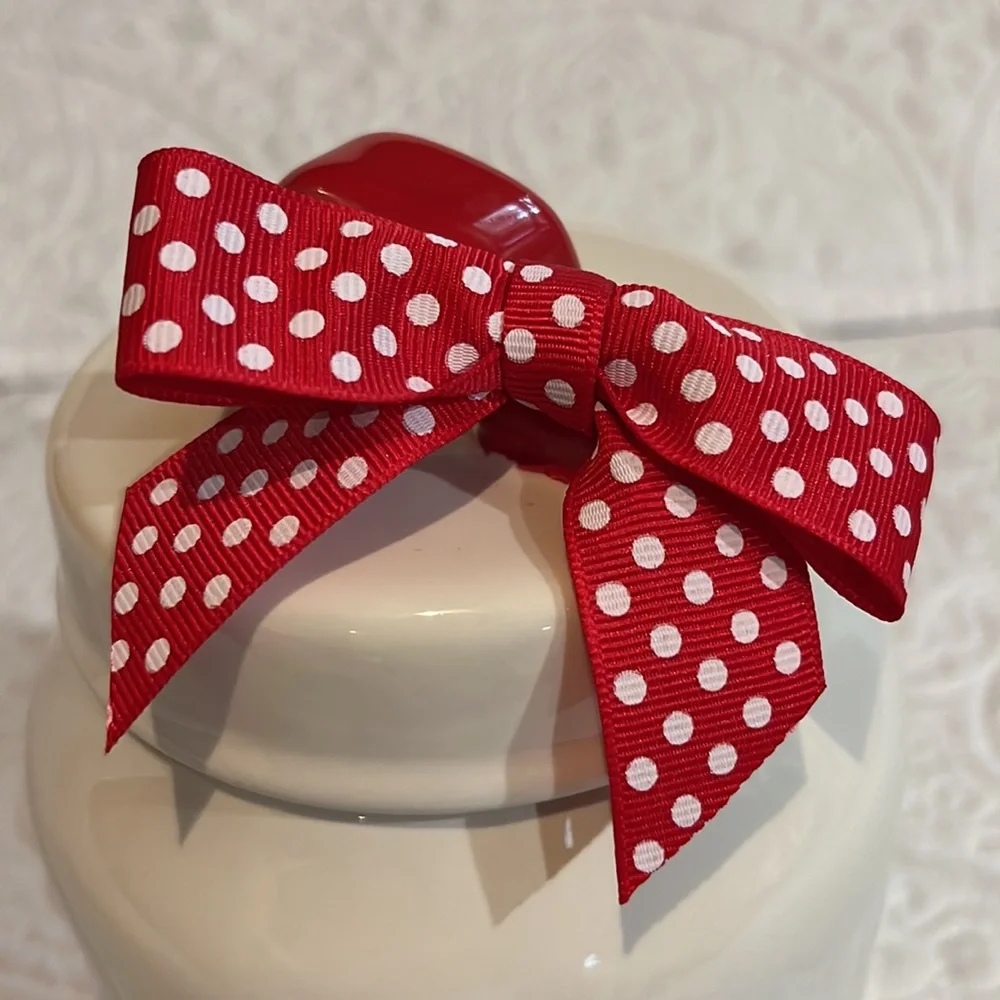 Rae‎ Dunn XOXO canister